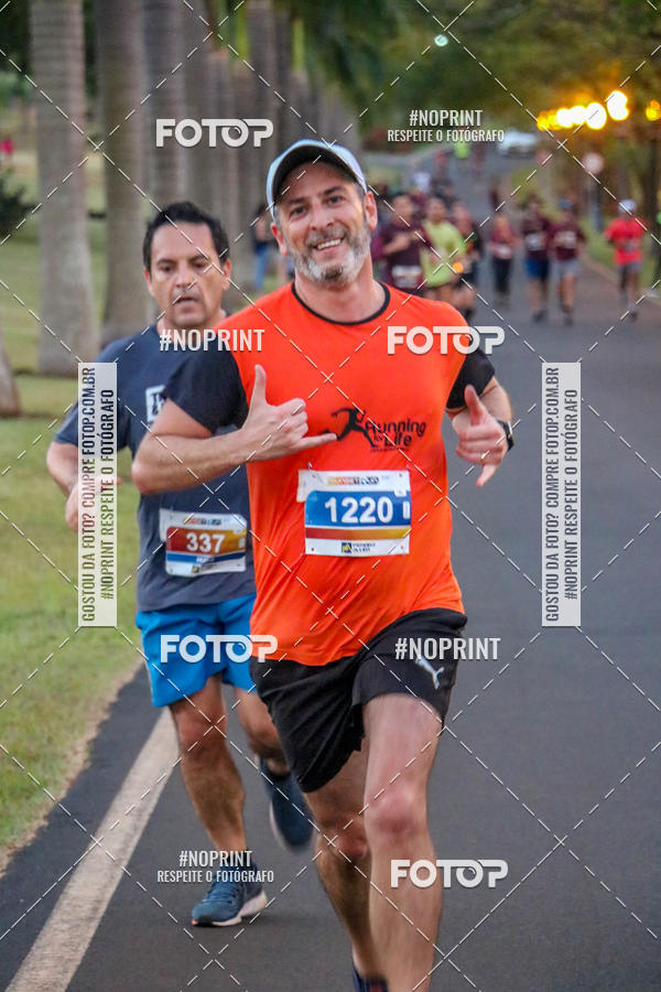 Buy your photos of the eventSunset Run 2019 on Fotop