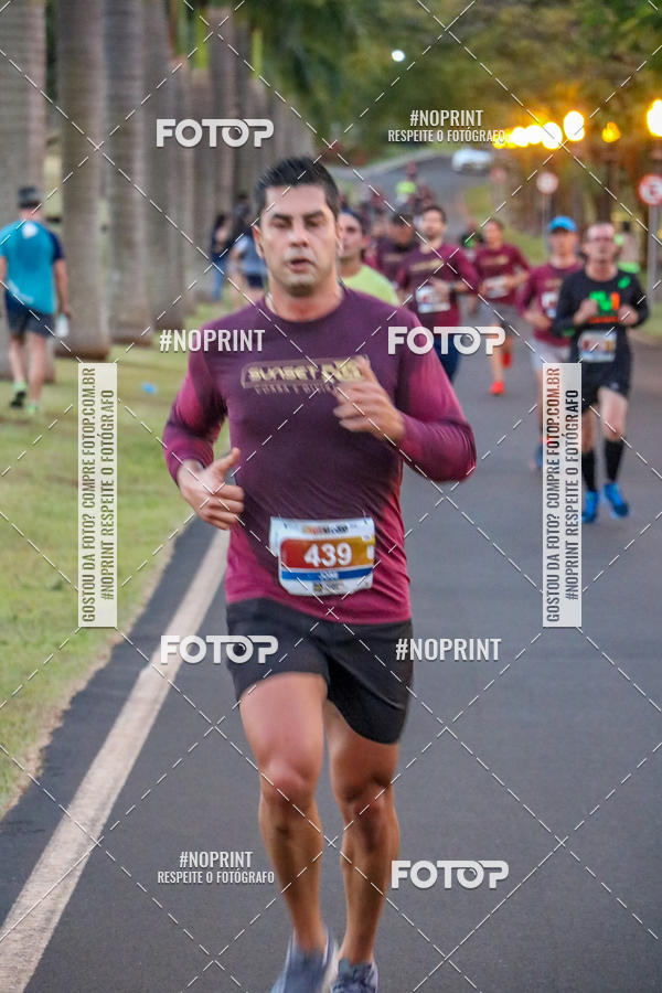 Buy your photos of the eventSunset Run 2019 on Fotop