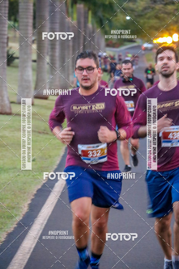 Buy your photos of the eventSunset Run 2019 on Fotop