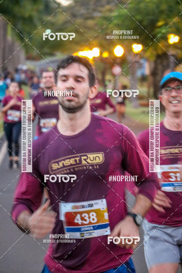 Buy your photos of the eventSunset Run 2019 on Fotop