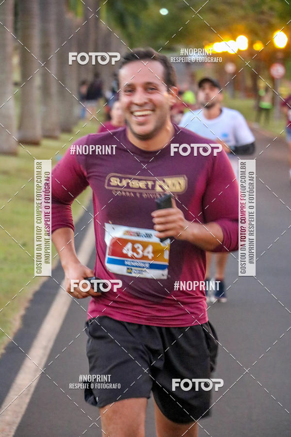 Buy your photos of the eventSunset Run 2019 on Fotop