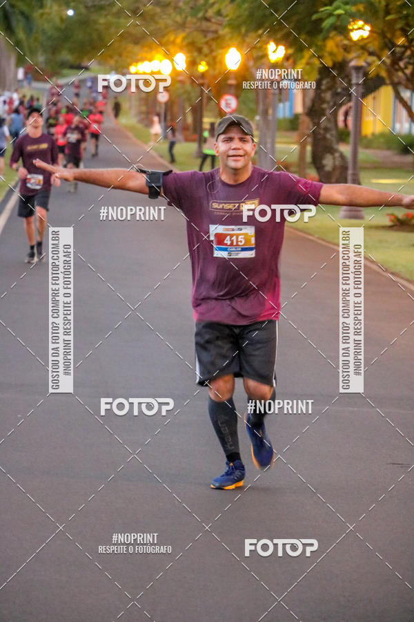 Buy your photos of the eventSunset Run 2019 on Fotop