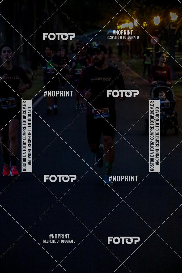 Buy your photos of the eventSunset Run 2019 on Fotop