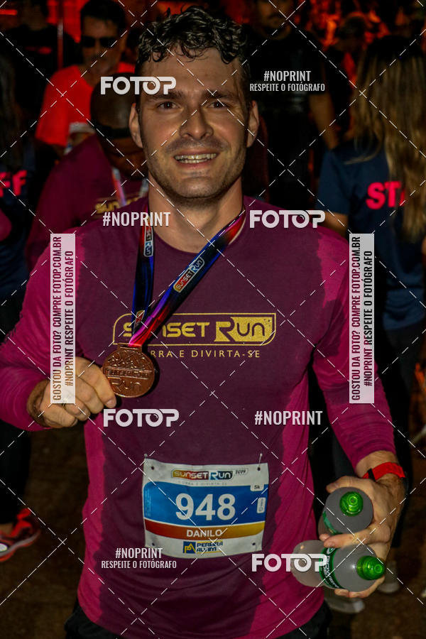 Buy your photos of the eventSunset Run 2019 on Fotop