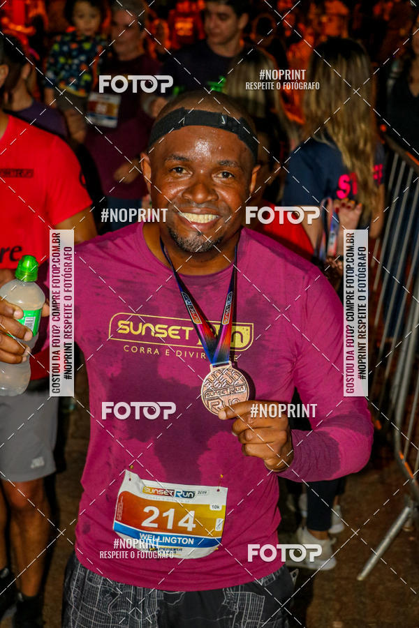 Buy your photos of the eventSunset Run 2019 on Fotop