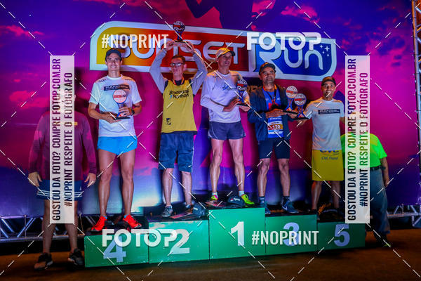 Buy your photos of the eventSunset Run 2019 on Fotop