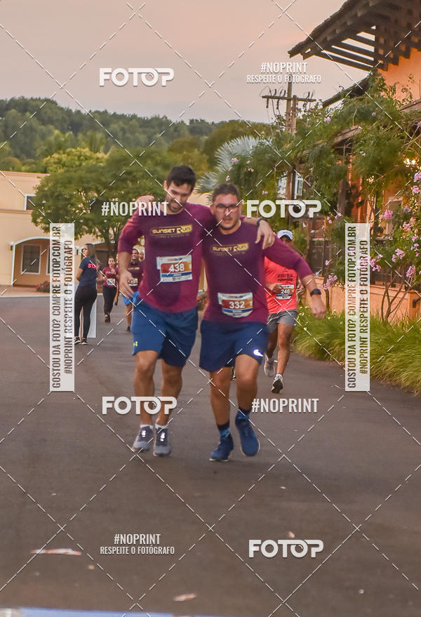 Buy your photos of the eventSunset Run 2019 on Fotop