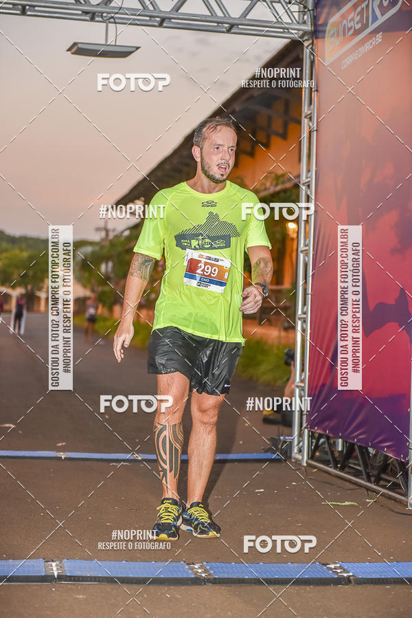 Buy your photos of the eventSunset Run 2019 on Fotop