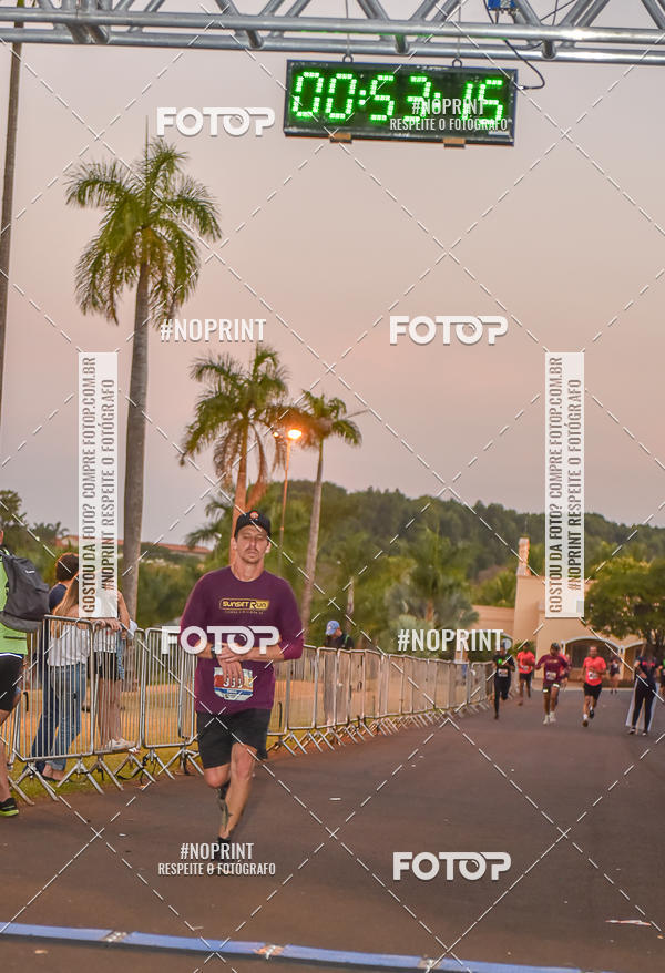 Buy your photos of the eventSunset Run 2019 on Fotop