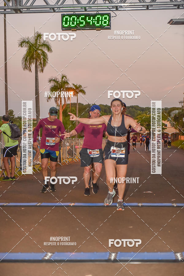 Buy your photos of the eventSunset Run 2019 on Fotop