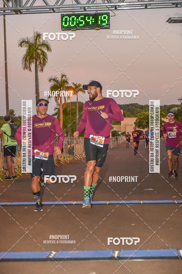 Buy your photos of the eventSunset Run 2019 on Fotop