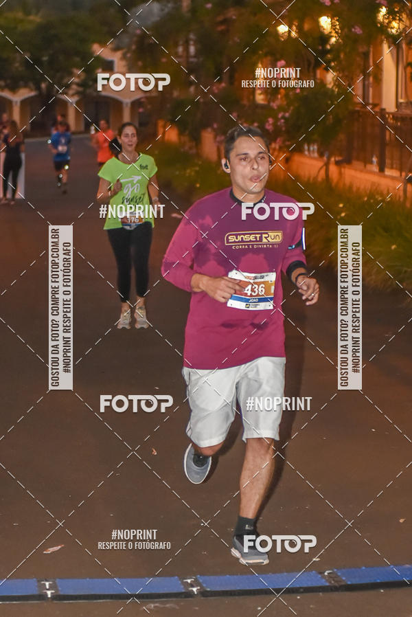 Buy your photos of the eventSunset Run 2019 on Fotop
