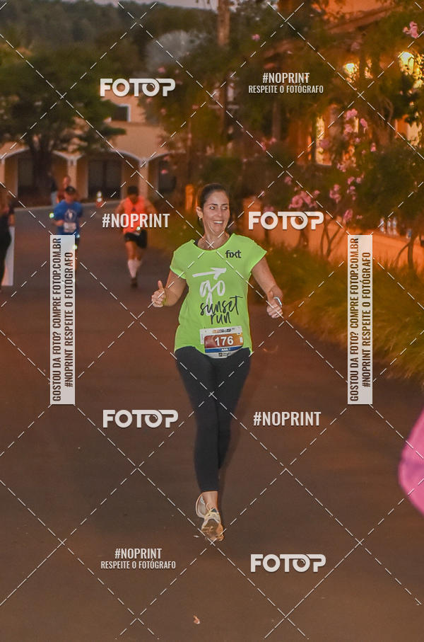 Buy your photos of the eventSunset Run 2019 on Fotop
