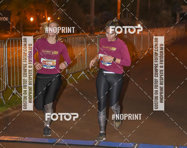 Buy your photos of the eventSunset Run 2019 on Fotop