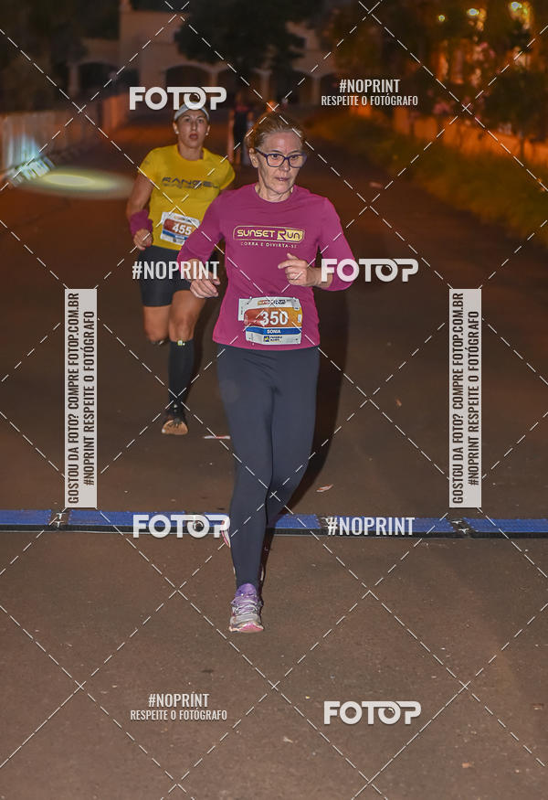 Buy your photos of the eventSunset Run 2019 on Fotop