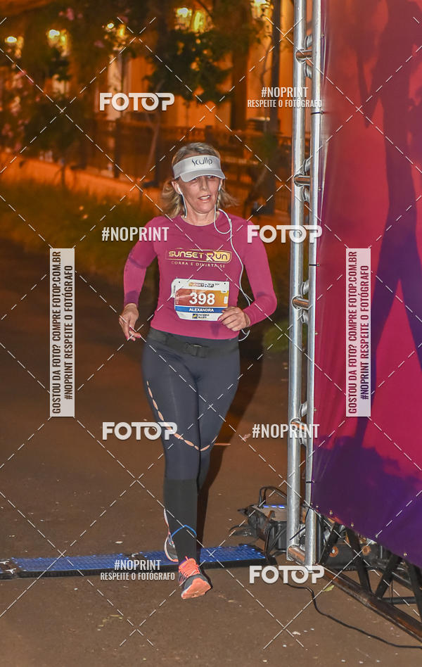 Buy your photos of the eventSunset Run 2019 on Fotop