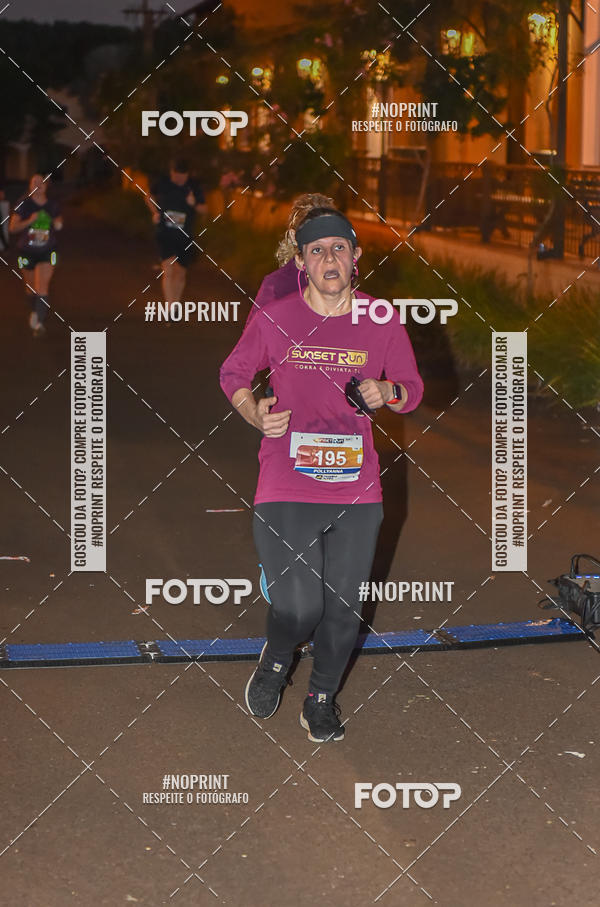 Buy your photos of the eventSunset Run 2019 on Fotop