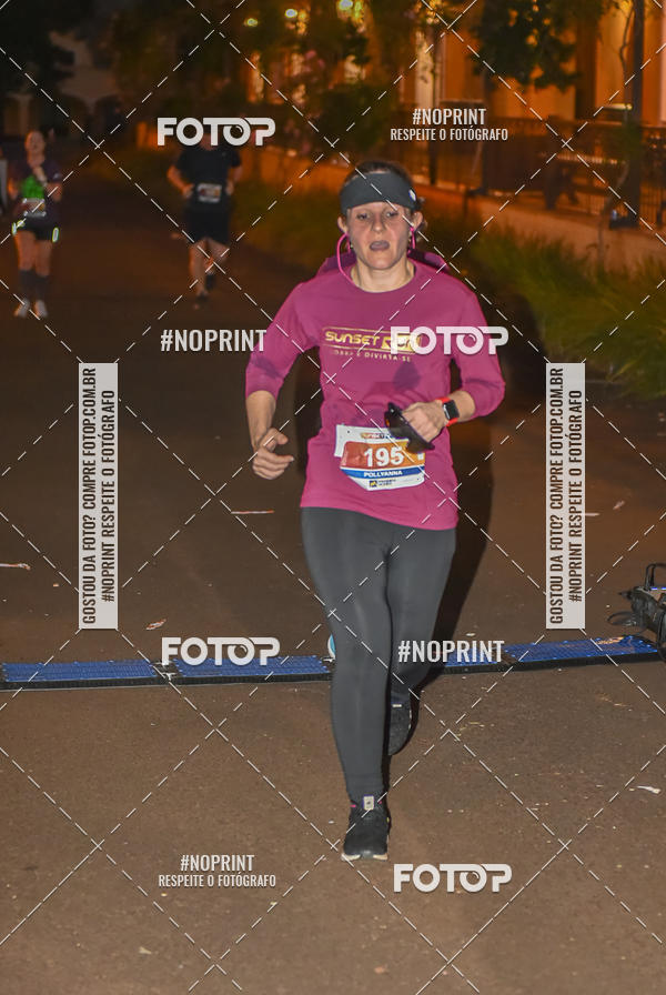Buy your photos of the eventSunset Run 2019 on Fotop