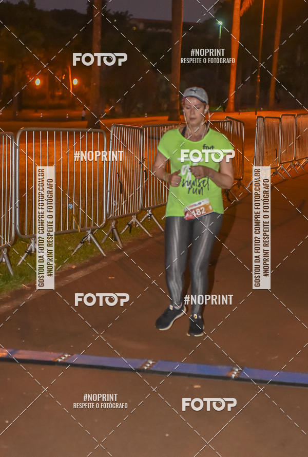 Buy your photos of the eventSunset Run 2019 on Fotop