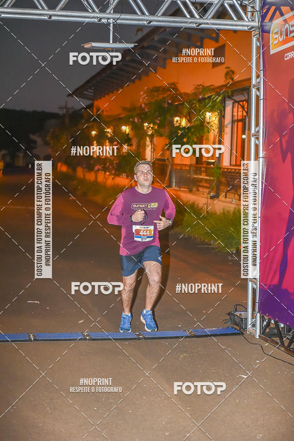 Buy your photos of the eventSunset Run 2019 on Fotop