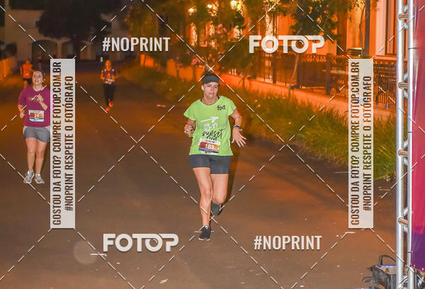 Buy your photos of the eventSunset Run 2019 on Fotop