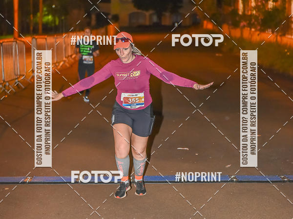 Buy your photos of the eventSunset Run 2019 on Fotop