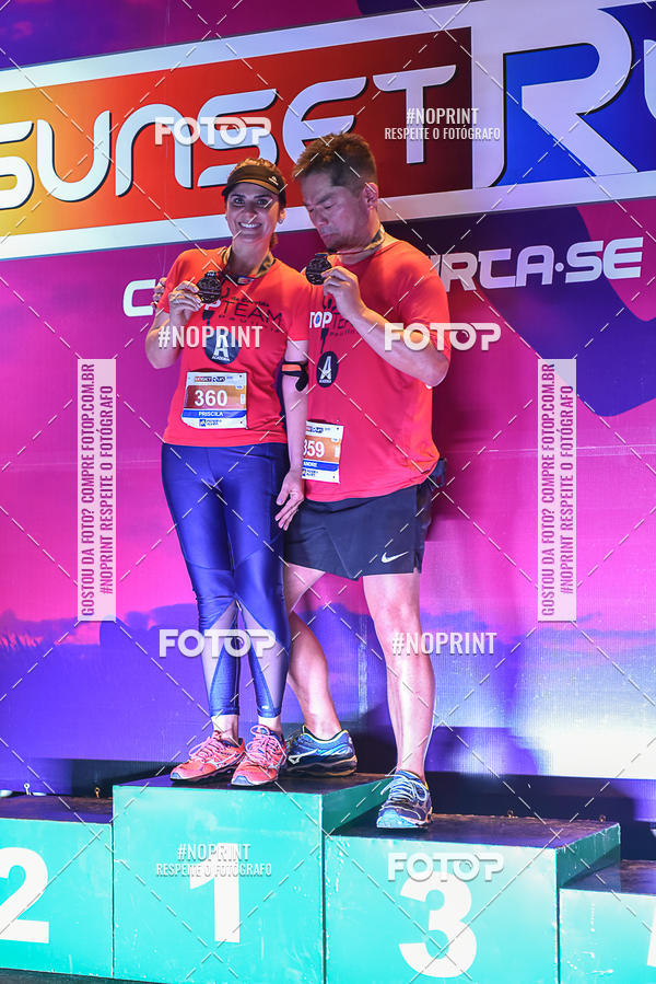 Buy your photos of the eventSunset Run 2019 on Fotop