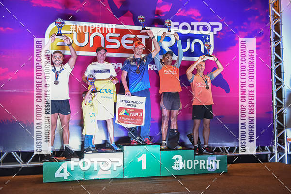 Buy your photos of the eventSunset Run 2019 on Fotop