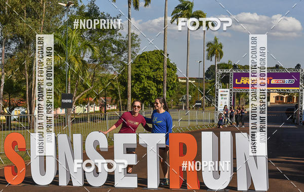 Buy your photos of the eventSunset Run 2019 on Fotop