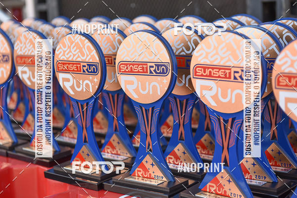 Buy your photos of the eventSunset Run 2019 on Fotop