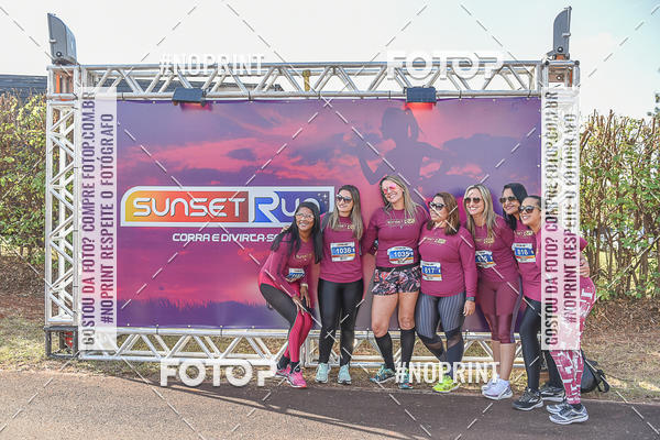 Buy your photos of the eventSunset Run 2019 on Fotop