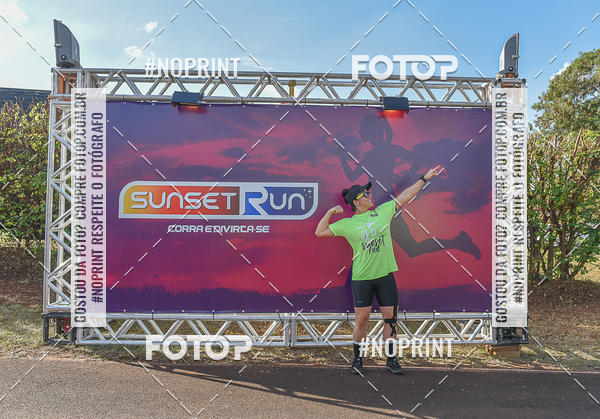 Buy your photos of the eventSunset Run 2019 on Fotop