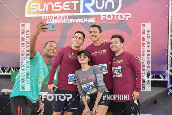 Buy your photos of the eventSunset Run 2019 on Fotop