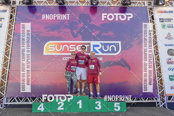 Buy your photos of the eventSunset Run 2019 on Fotop