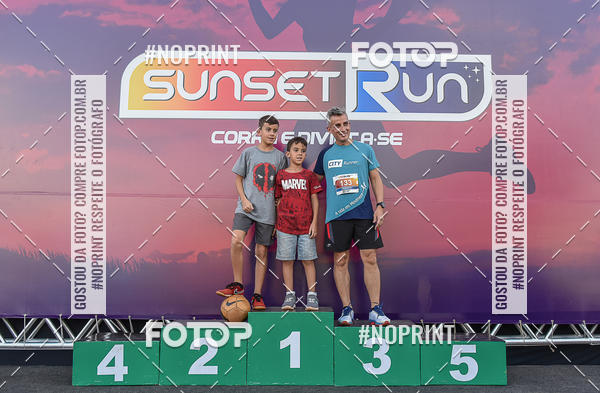 Buy your photos of the eventSunset Run 2019 on Fotop