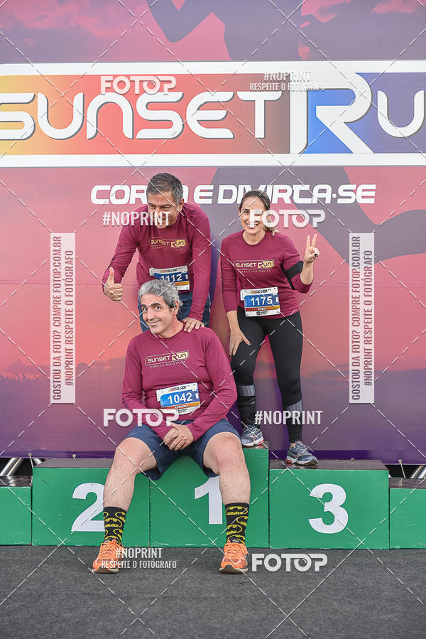 Buy your photos of the eventSunset Run 2019 on Fotop