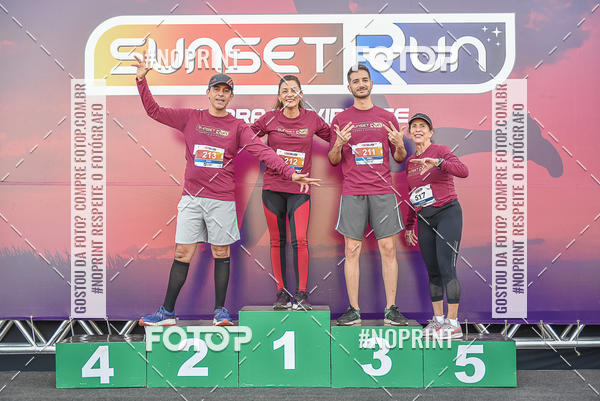 Buy your photos of the eventSunset Run 2019 on Fotop