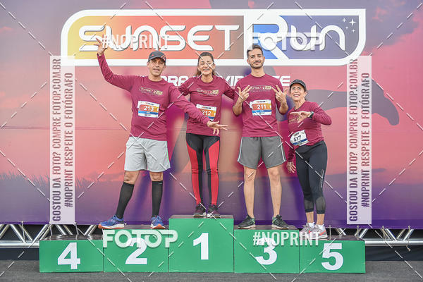 Buy your photos of the eventSunset Run 2019 on Fotop