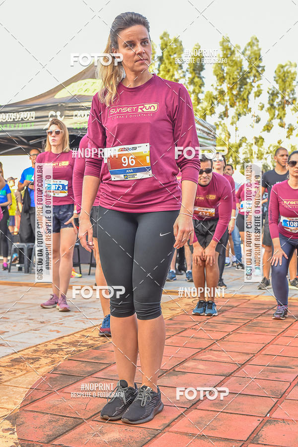 Buy your photos of the eventSunset Run 2019 on Fotop