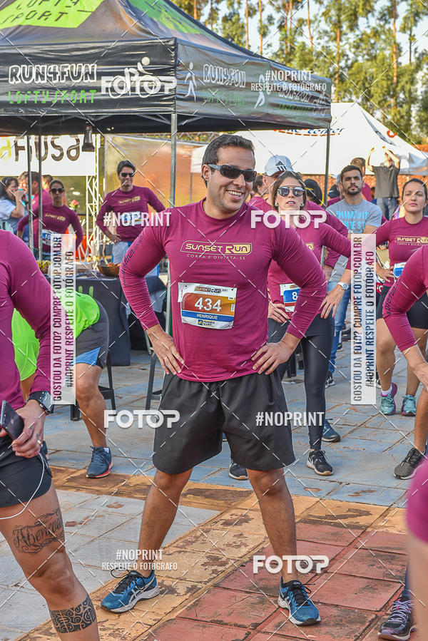Buy your photos of the eventSunset Run 2019 on Fotop