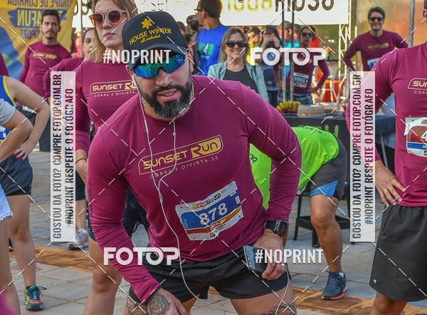 Buy your photos of the eventSunset Run 2019 on Fotop