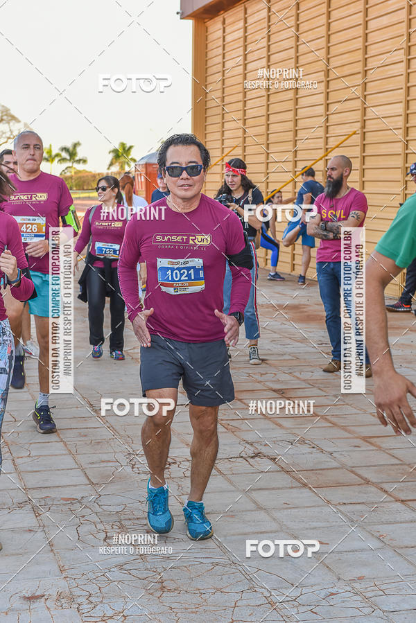 Buy your photos of the eventSunset Run 2019 on Fotop