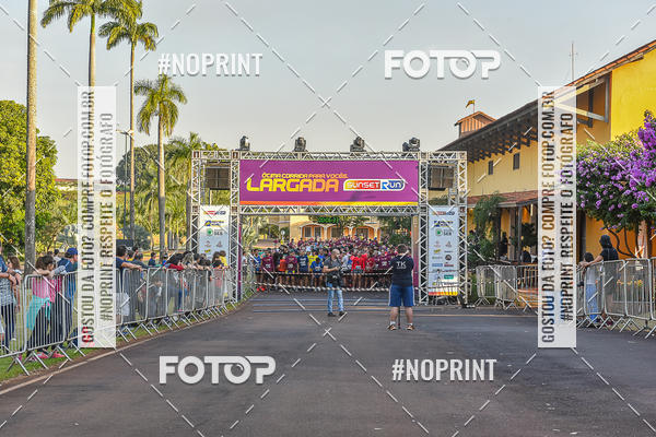 Buy your photos of the eventSunset Run 2019 on Fotop