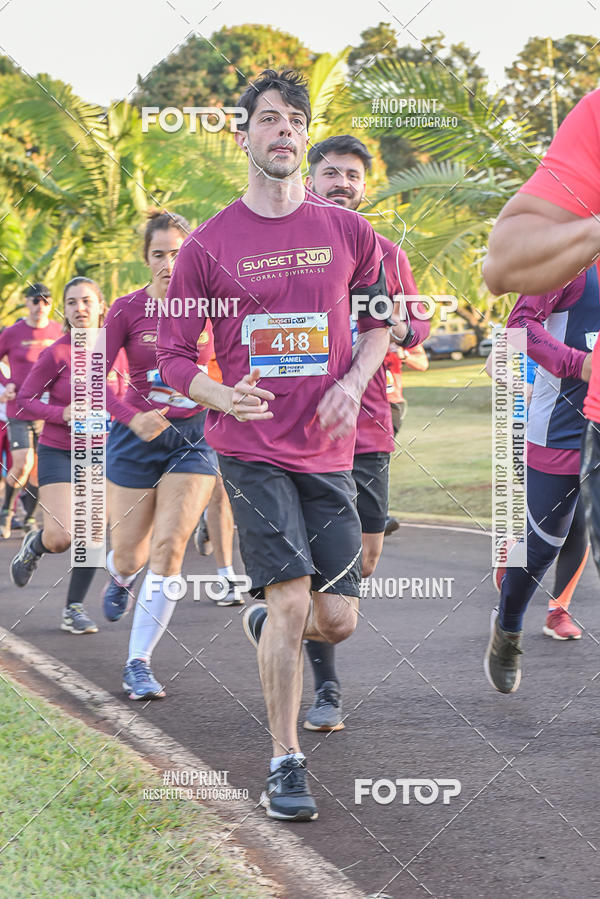 Buy your photos of the eventSunset Run 2019 on Fotop