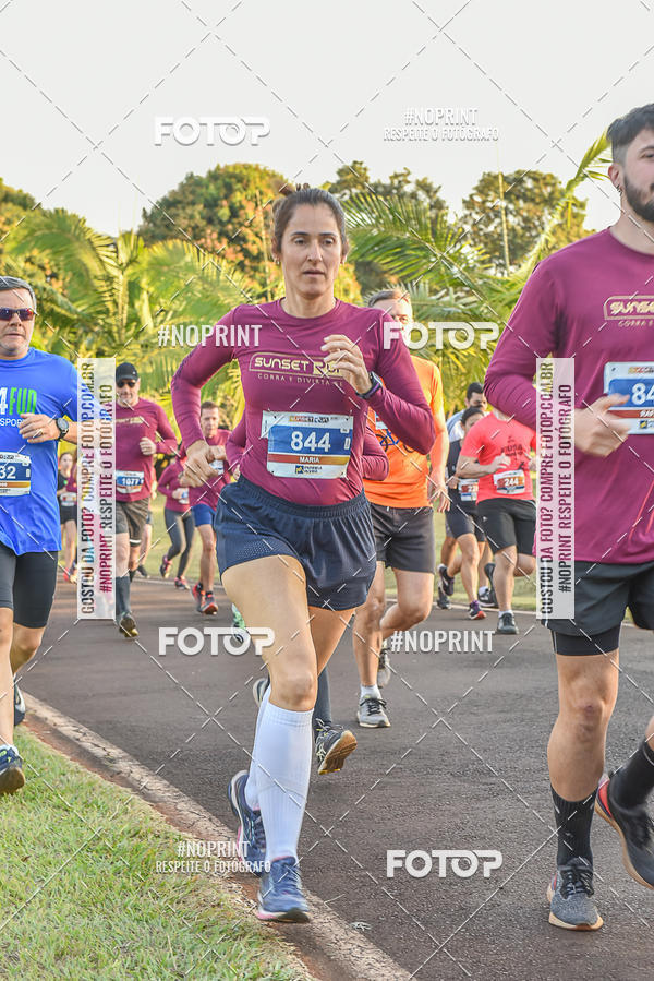 Buy your photos of the eventSunset Run 2019 on Fotop
