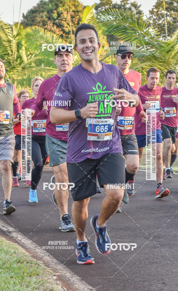 Buy your photos of the eventSunset Run 2019 on Fotop