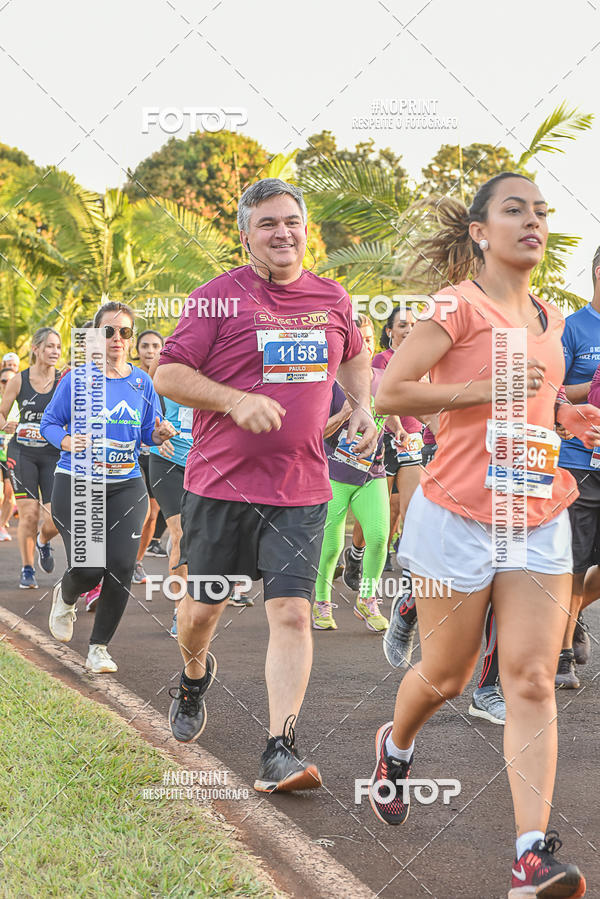 Buy your photos of the eventSunset Run 2019 on Fotop