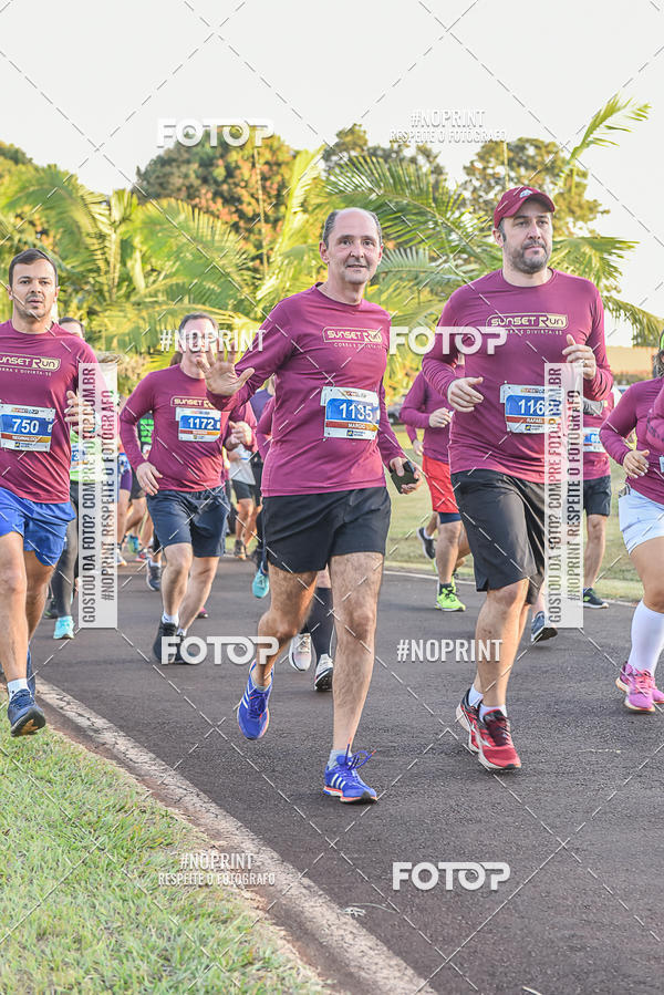 Buy your photos of the eventSunset Run 2019 on Fotop