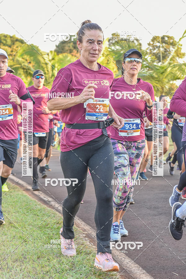 Buy your photos of the eventSunset Run 2019 on Fotop