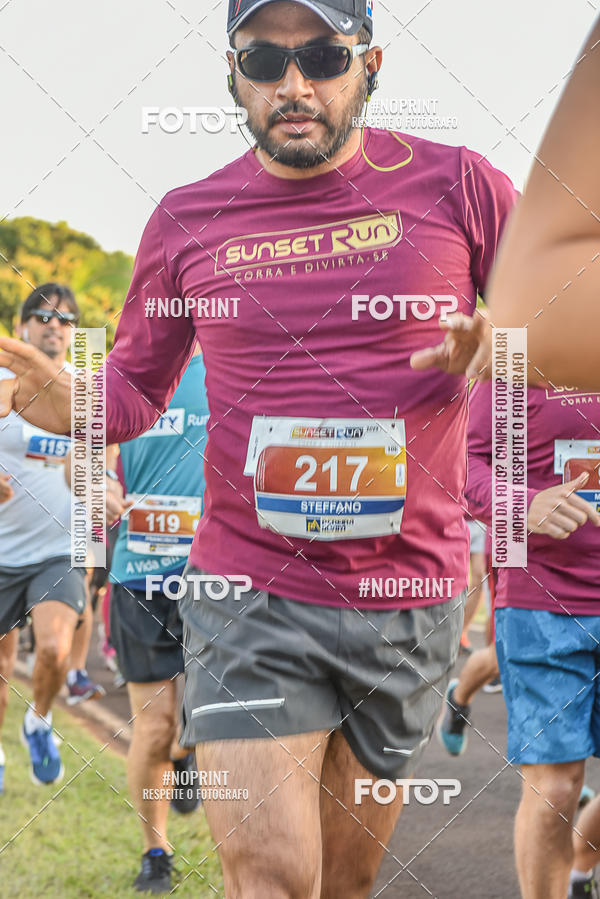 Buy your photos of the eventSunset Run 2019 on Fotop